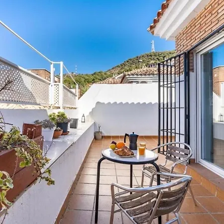 Casa Con Piscina Comunitaria En Albayzin Alto * Granada